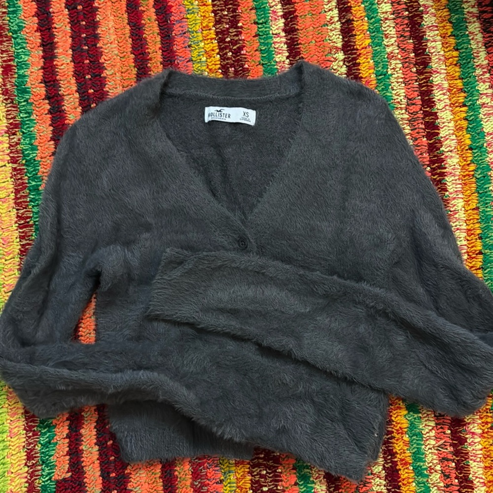 Hollister Cardigan